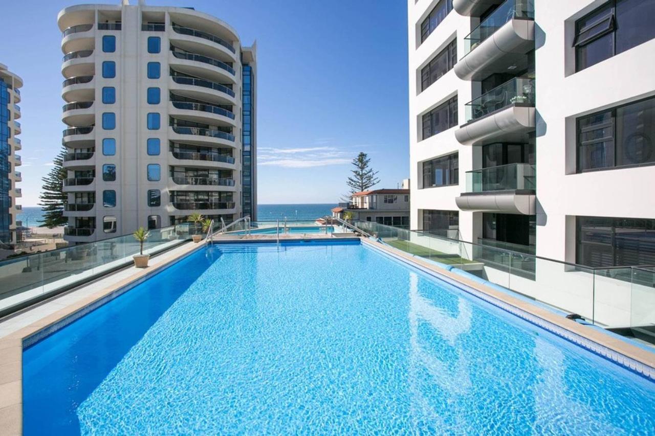 Luxury Ocean & Harbour Views - Heated Pool, Main Beach & Gym Mount Maunganui Exterior photo